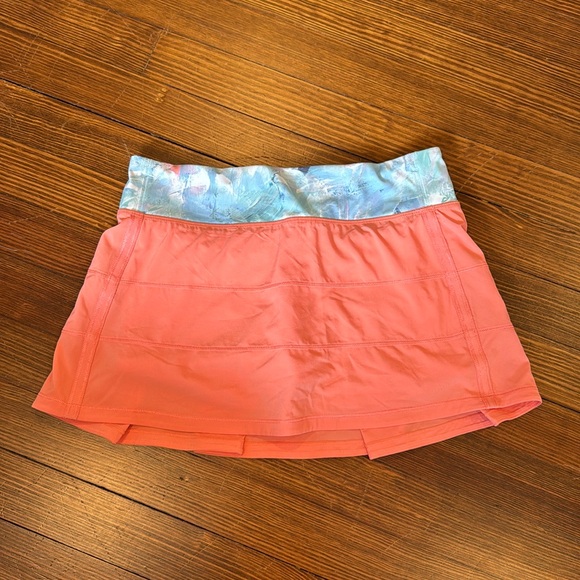 lululemon athletica Dresses & Skirts - Lululemon Tennis Skirt